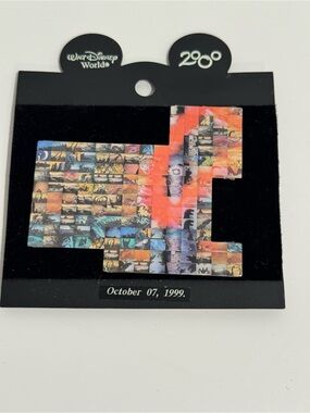 WALT DISNEY WORLD 1999-2000 Epcot Photo Mosaics Puzzle Piece pin October 7th